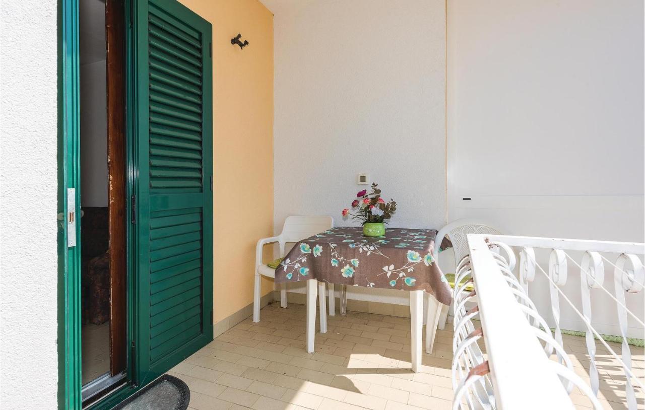 Beautiful Apartment In Rogoznica With Wifi 외부 사진