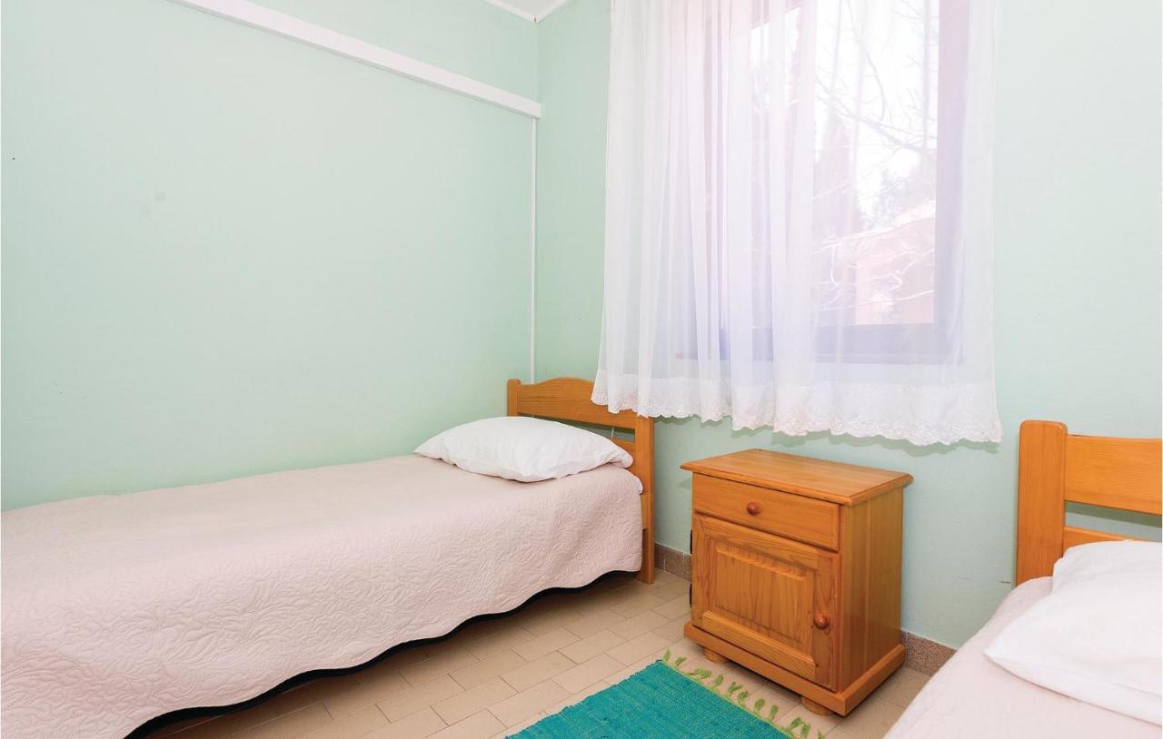 Beautiful Apartment In Rogoznica With Wifi 외부 사진